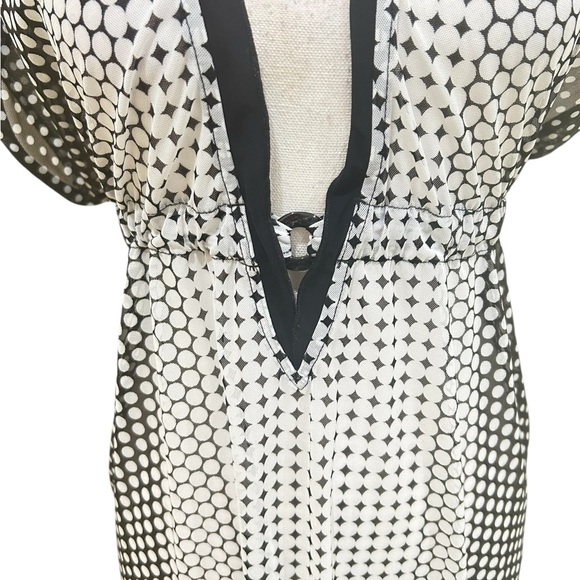 Profiles by Gottex dolce vita mesh v neck Black & White Swim Cover-Up size small - Picture 9 of 14